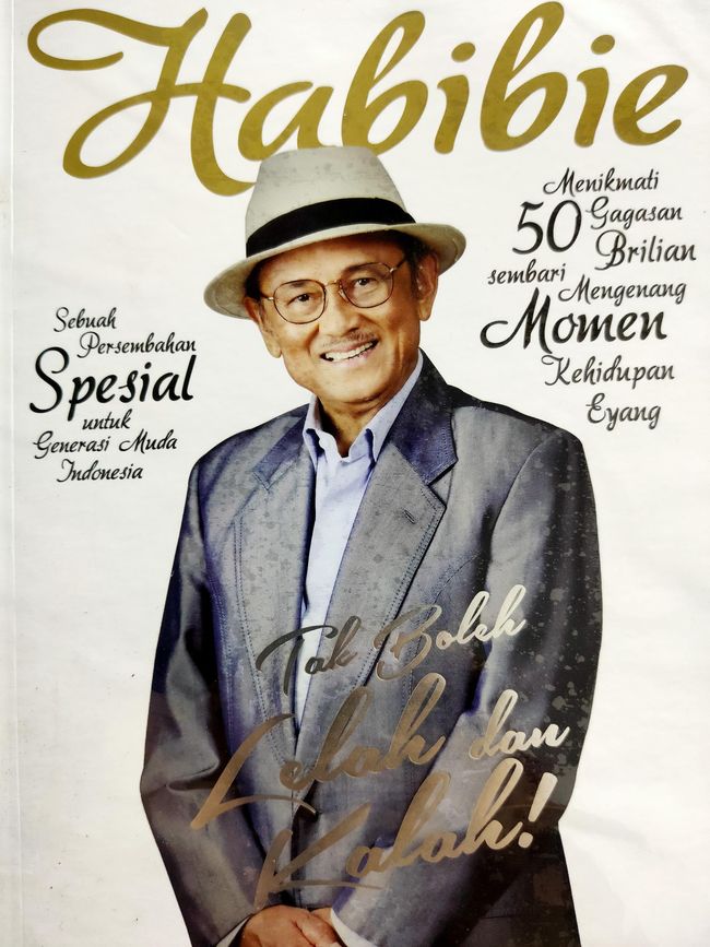 Melihat Lagi BJ Habibie dan Koleksi Topinya Melihat Lagi BJ Habibie dan Koleksi Topinya
