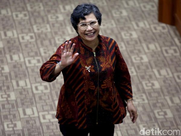 Diuji Komisi III DPR, Capim Lili Bicara Revisi UU KPK