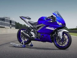 Yamaha Punya Warna Baru untuk Moge R3 dan R6