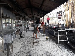 Warung di Selter Kuliner Pucangsawit Solo Terbakar