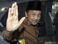 Tips Menua dengan Pikiran dan Tubuh Sehat Seperti Eyang Habibie