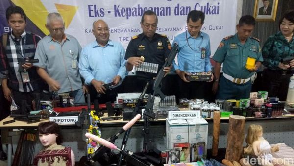 Airsoft Gun Hingga Sex Toy Ilegal Dimusnahkan