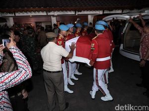 Ini Rangkaian Proses Pemakaman Jenazah BJ Habibie