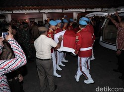 Ini Rangkaian Proses Pemakaman Jenazah BJ Habibie