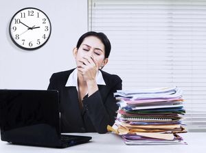 Atasi Kantuk, Ini Rekomendasi Cemilan Buat Pekerja Shift Malam