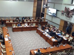 Fit and Proper Test Capim KPK di DPR Dimulai!