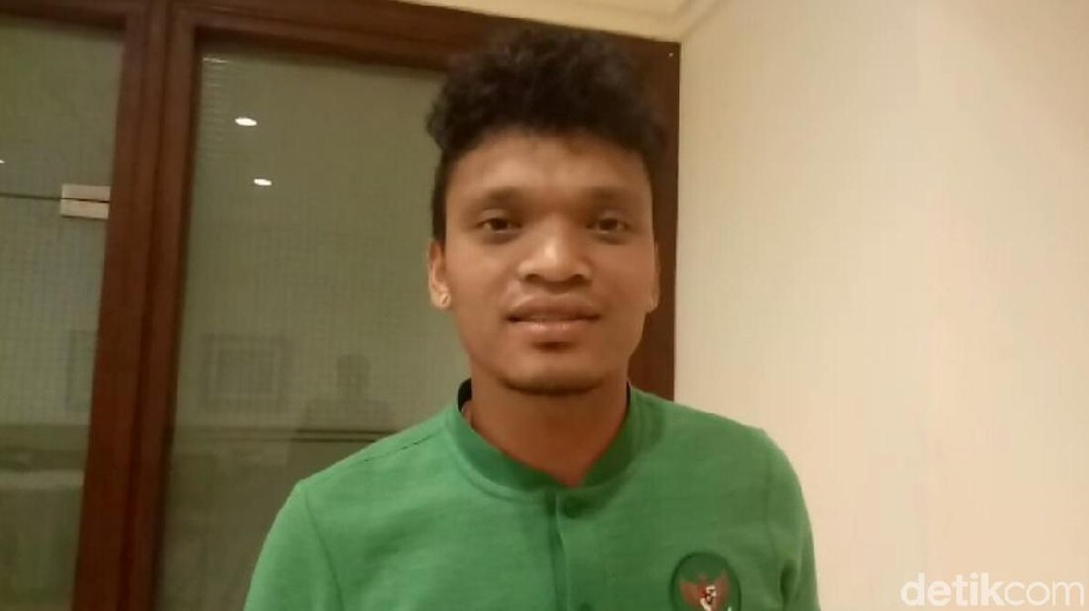 Ferdinand Sinaga bermain untuk Timnas Indonesia dan PSM Makassar dalam kurun waktu kurang dari 24 jam. (Foto: Amalia Dwi Septi/detikSport)