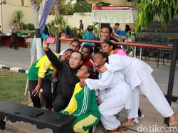 Pelajar Papua di Tuban Rutin Latihan Voli dan Bela Diri di Mapolres