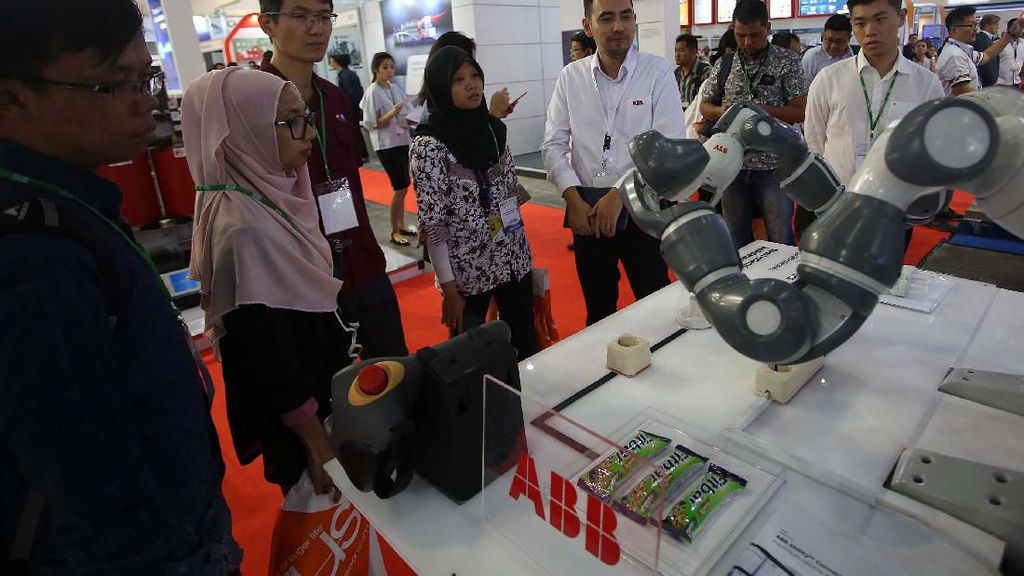 ABB Ramaikan Pameran Electric & Power Indonesia ABB Ramaikan Pameran Electric & Power Indonesia