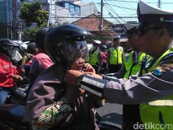 42 Ribu Kendaraan di Surabaya Terjaring Operasi Patuh Semeru 2019