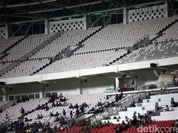Tercatat hanya 12 ribu lembar tiket yang terjual.