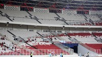 Suasana di tribun GBK tampak sepi.