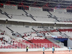 Suasana di tribun GBK tampak sepi.