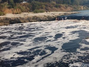 DLHK Jateng Akan Rapat Bahas Tindakan untuk yang Cemari Bengawan Solo