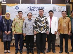 Kemnaker Ingatkan Kampus Buat Kurikulum Adaptif di Industri 4.0