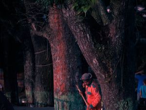 Dibalik Keindahan Jam Gadang