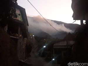Hutan Lereng Gunung Merbabu di Magelang Kembali Terkobar Api