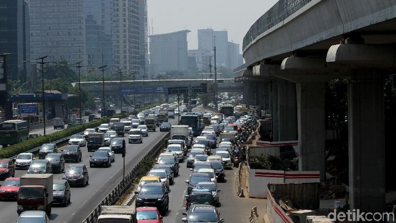 Dinas LH Sebut Ganjil Genap Bantu Perbaiki Kualitas Udara DKI Dinas LH Sebut Ganjil Genap Bantu Perbaiki Kualitas Udara DKI