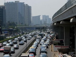 Pemerintah Tak Jadi Batasi Usia Kendaraan Pribadi?