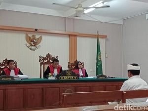 Eks Wagub Bali Sudikerta Didakwa Tipu Bos Maspion Rp 149 Miliar Eks Wagub Bali Sudikerta Didakwa Tipu Bos Maspion Rp 149 Miliar