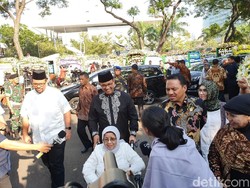 Kenangan Anies Diminta Hati-hati soal Kebijakan Reklamasi oleh Habibie