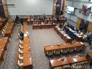 Lanjutkan Fit and Proper Test Capim KPK, Komisi III DPR Doakan BJ Habibie