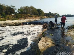 Air Bengawan Solo Tercemar Berat, Dikonsumsi Bisa Sebabkan Kanker