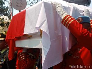 Keluarga Serahkan Jenazah BJ Habibie ke Pemerintah