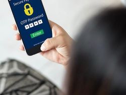 Ini Bedanya Password dan One Time Password