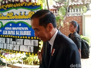 Ajakan Jokowi Doakan Mendiang Eyang Habibie