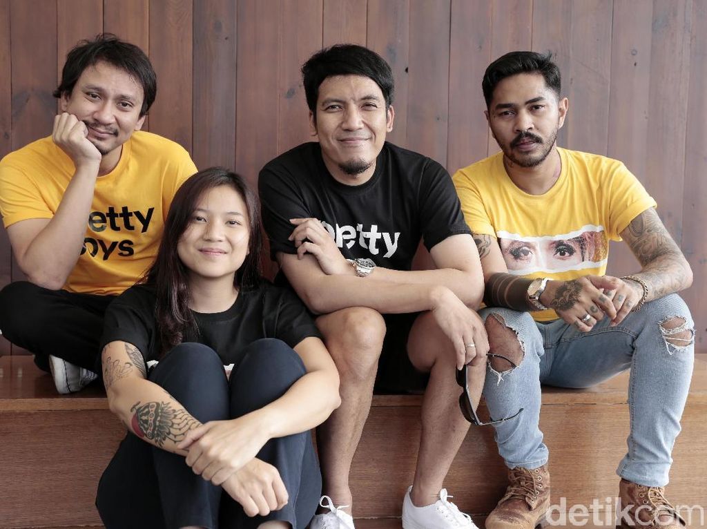 Pretty Boys Sejalan dengan Kehidupan Nyata Vincent dan Desta Pretty Boys Sejalan dengan Kehidupan Nyata Vincent dan Desta