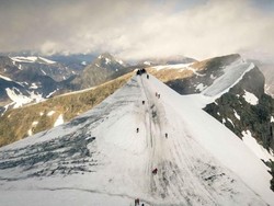 Kisah Puncak Gunung yang Hilang di Eropa