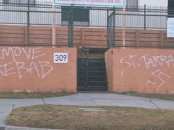 Masjid di Brisbane Dirusak dengan Lambang Swastika Nazi