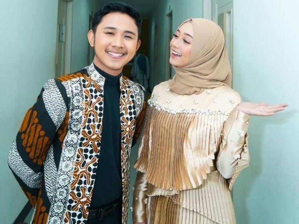 Masih 19 Tahun, Rafly Lamar Pedangdut Ega Noviantika Masih 19 Tahun, Rafly Lamar Pedangdut Ega Noviantika