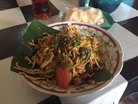 Gaya Kaki Lima Dan Restoran Mie Goreng Khas Jawa Ini Bikin Ngiler