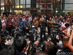 Suasana Malam di KPK, Jelang Pengumuman Pimpinan