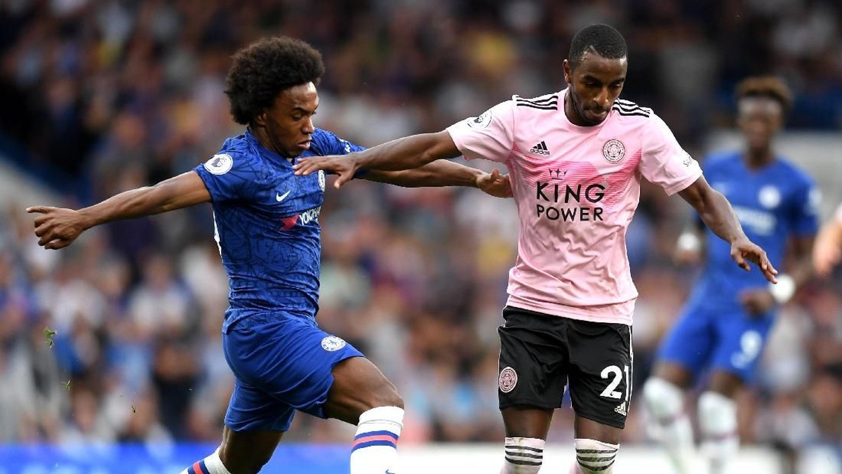 Willian percaya Chelsea bisa memenangi gelar lagi musim ini. (Foto: Michael Regan/Getty Images)