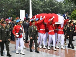 Selamat Lepas Landas, Eyang Habibie!