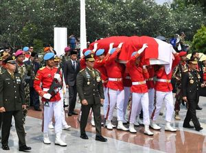Selamat Lepas Landas, Eyang Habibie! Selamat Lepas Landas, Eyang Habibie!