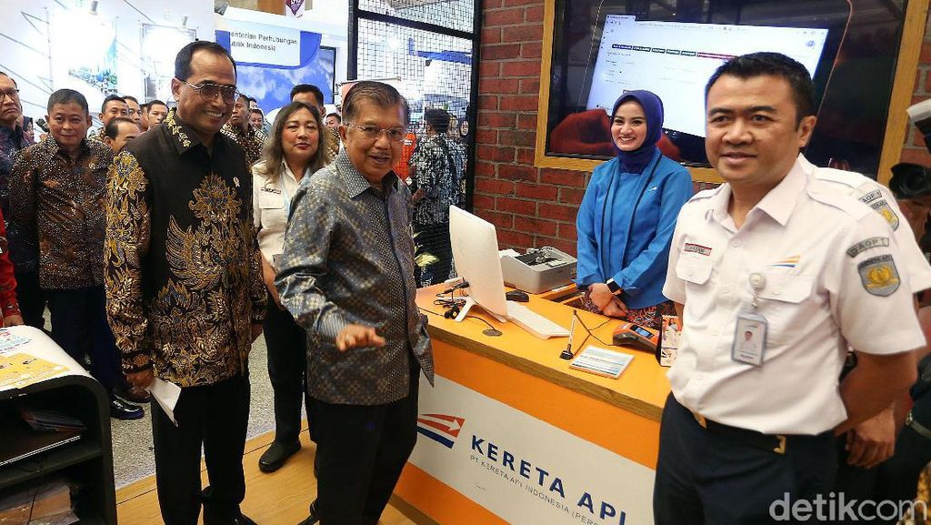 JK Buka Pameran Transportasi Indotrans Expo 2019