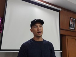 7 Fakta Bima Aryo yang Sesenggukan karena Anjing Sparta Mati
