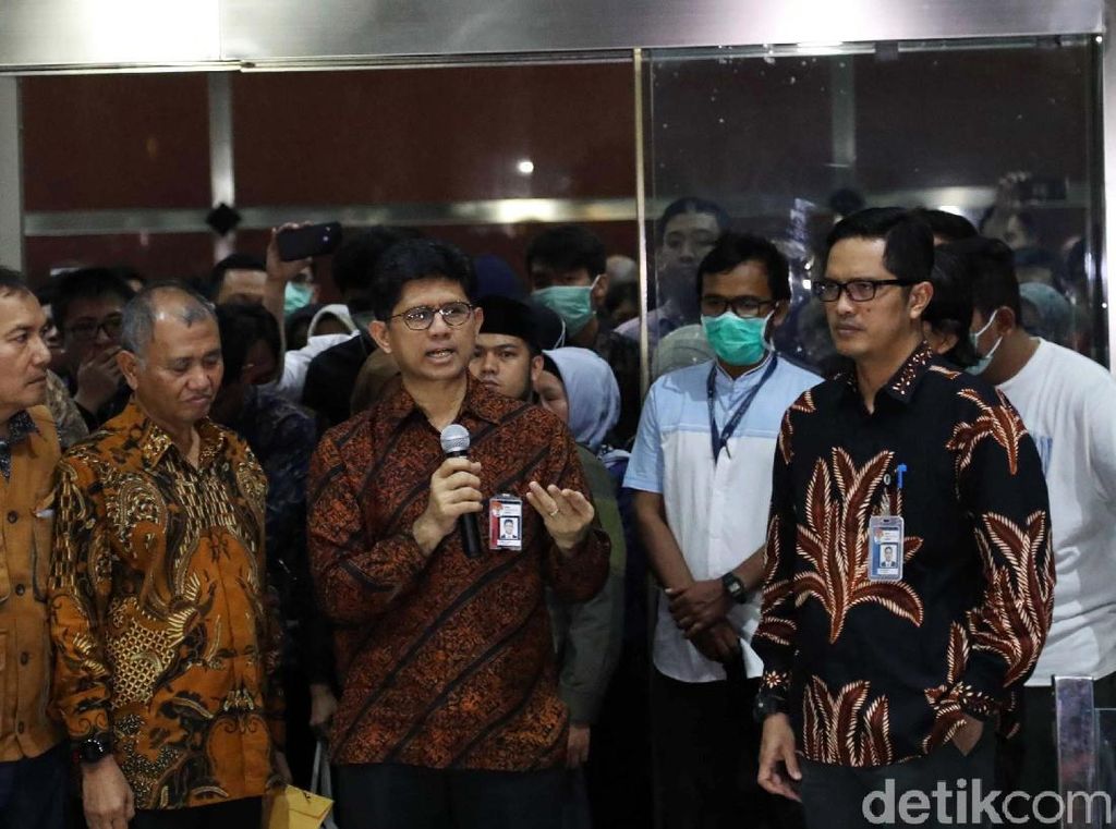 KPK Pastikan 5 Pimpinan Selesaikan Tugas hingga Akhir Desember KPK Pastikan 5 Pimpinan Selesaikan Tugas hingga Akhir Desember
