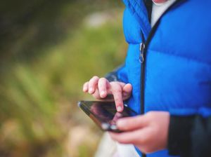 Hal-hal di Balik Carry Over RUU Siber