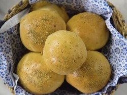 Resep Kue: Roti isi Keju Meleleh