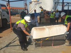 BTKP Kemenhub-KNKT Observasi Bangkai KM Santika Mutiara