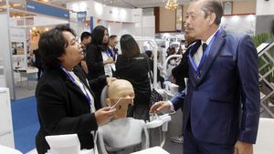 Universitas Moestopo Gandeng Kavo Kerr