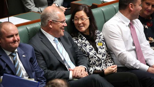 Berita Anggota DPR Keturunan China Gladys Liu Terus Disoroti, PM Australia Membela Rabu 17 April 2024