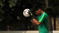 Latihan hari ini pun jadi salah satu upaya pelatih dan para pemain Timnas Indonesia U-16 untuk mempersiapkan diri jelang laga kualifikasi Piala Asia U-16 2020 kontra Filipina tersebut.