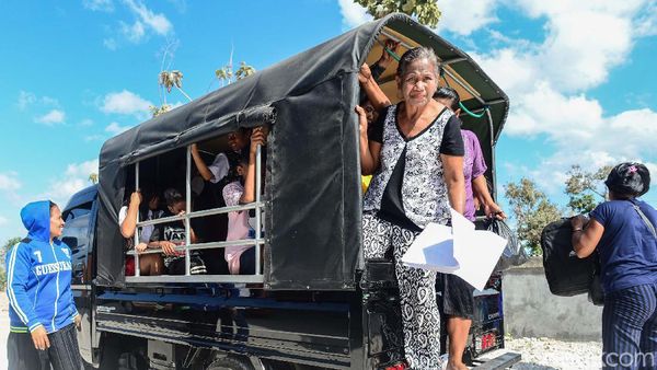 Potret Angkutan Umum di Pulau Rote