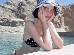 Putri Paul Walker Unggah Kenangan Usai 7 Tahun Sang Ayah Meninggal